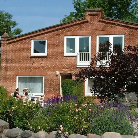 Speicher 3, Inkl 2 Parkplaetzen * Staberdorf