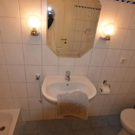 Speicher 3, Inkl 2 Parkplaetzen * Staberdorf